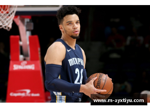 NBA网趾全攻略：球队新动向、球星专访与最新赛事盘点